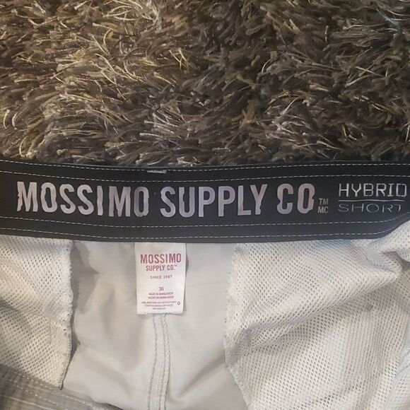 Mens Mossimo shorts - Picture 3 of 3